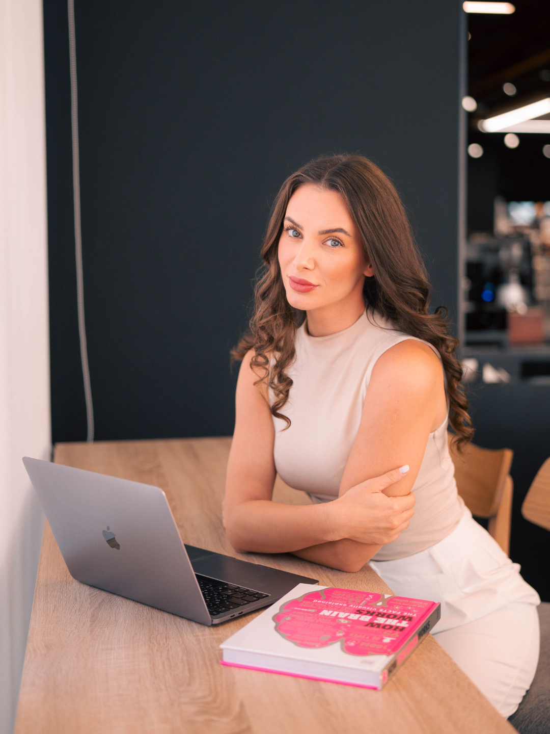 LARISA POP — CERTIFIED BRAIN & NEUROSCIENCE COACH